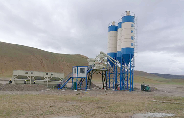 华体会平台-华体会(中国)一站式服务平台75混凝土搅拌站在拉萨那曲案例现场