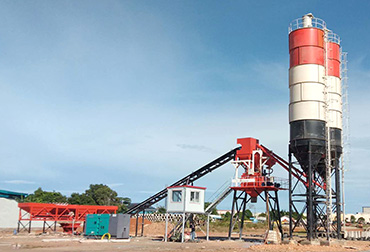 3方混凝土搅拌车(图5) 3方混凝土搅拌车(图5)